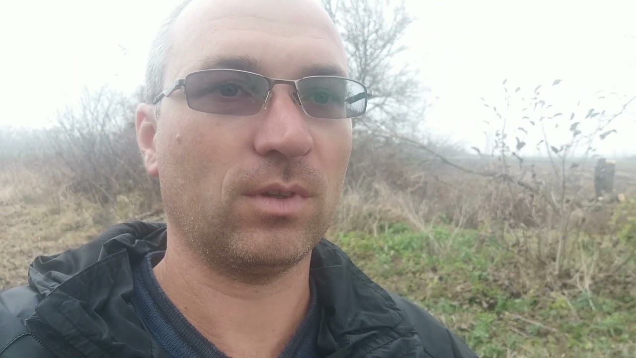 новый участок под клубнику. - YouTube