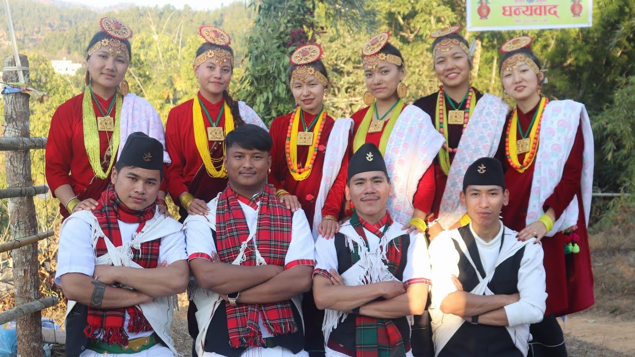 Gorkha Susare Gaun tera Chudka& Panche Baja Nachaoudai. #Aakdamramilo # ...