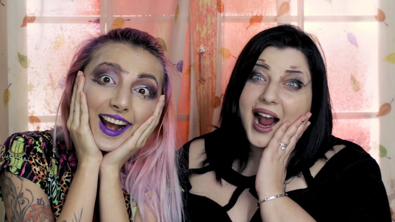Ne machiem legate la ochi! Blindfolded makeup challenge cu HAYKY