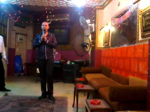 أحمد أنور منحرمش العمر منك يا حبيبي