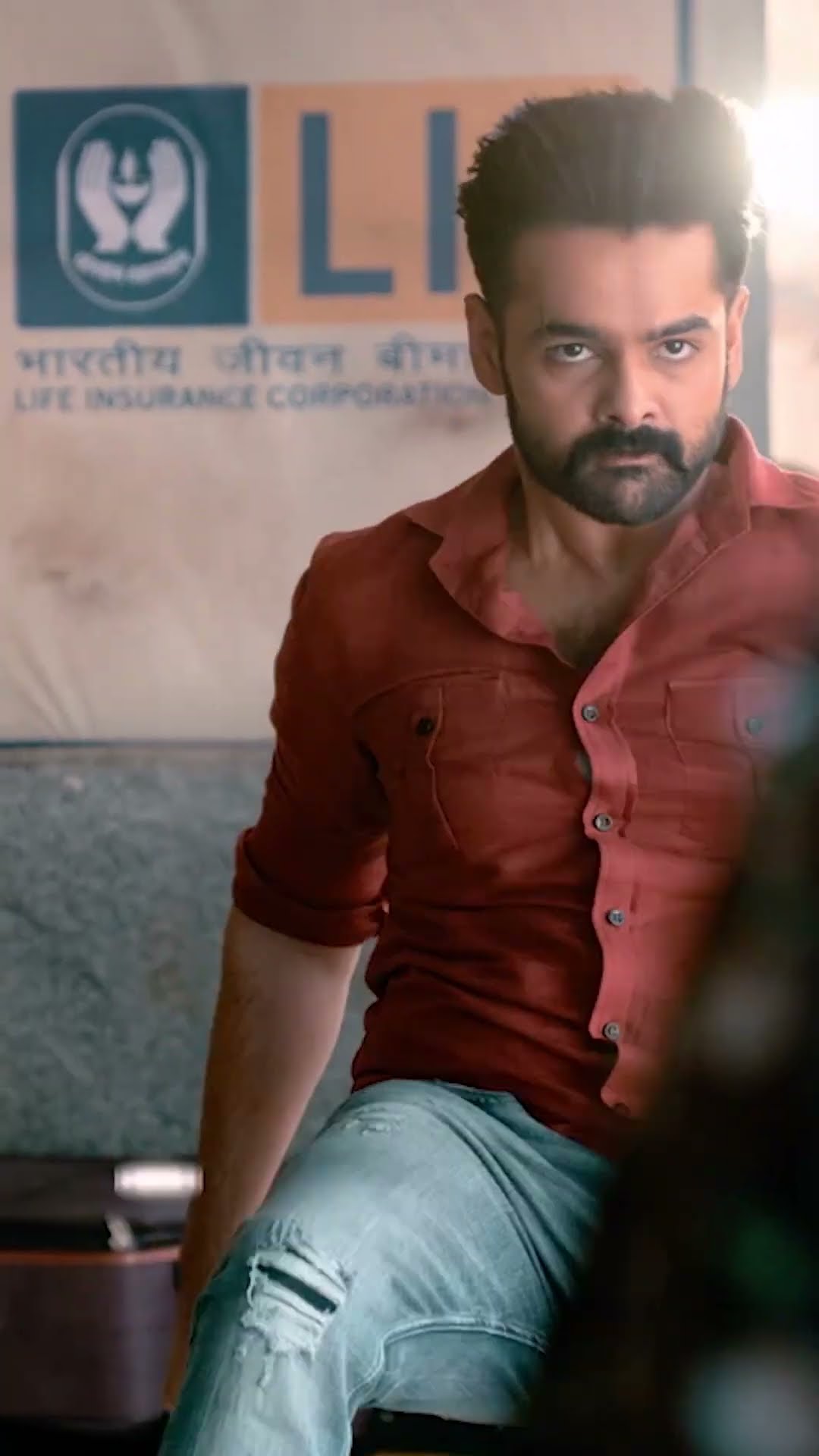 जब एक डॉक्टर I.P.S ऑफिसर बनता है तब देखिये क्या हंगामा होता है | Ram Pothineni | The Warrior