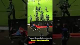 Detik-detik Kerusuhan Arema Vs Persebaya || Liga 1 Indonesia #shorts #aremafc #persebaya #indonesia