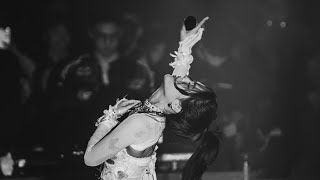 tlinh - tình yêu có nghĩa là gì | Live at  1900 LE THÉÂTRE  (Fancam)