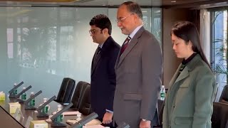 Visit to Power China: Ahsan Iqbal observes a minute&rsquo;s silence for Karachi attack victims