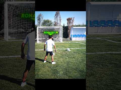Ronaldo Jr vs Ferdinand 🤯🔥