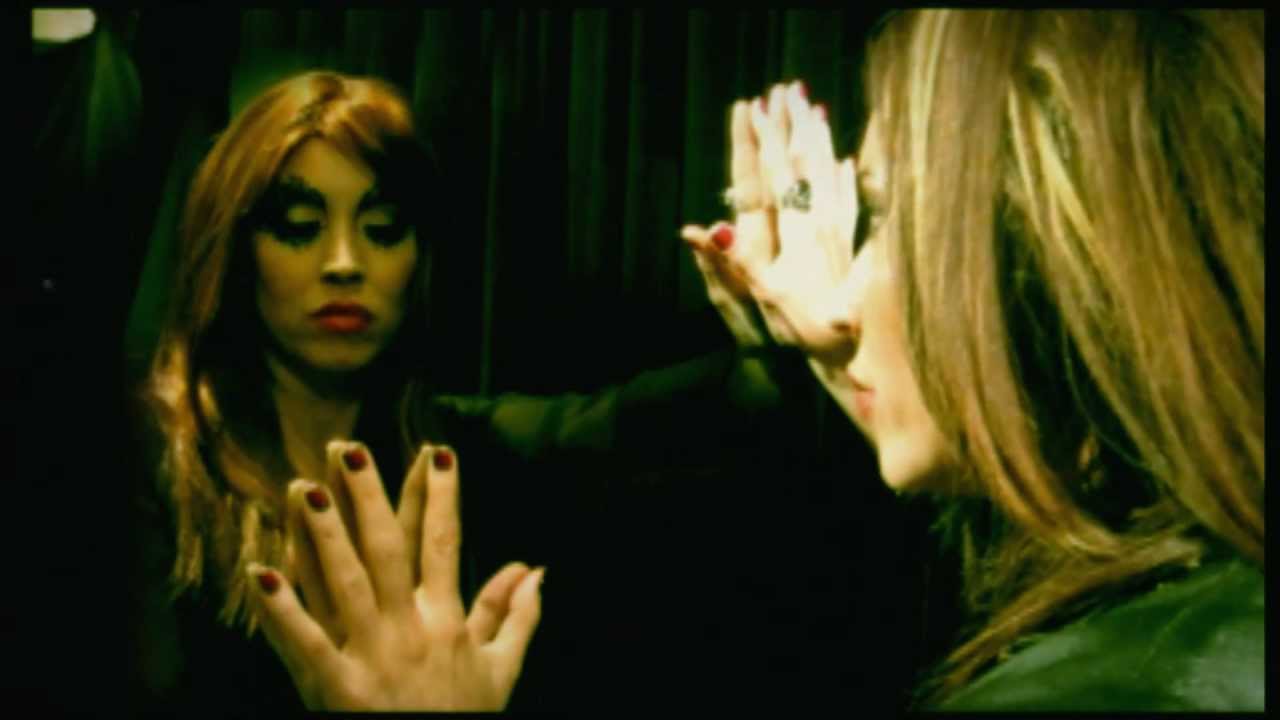 Смотреть «"Jolene" by Soraia» на YouTube Смотреть «"Jolene" by Soraia» на YouTube