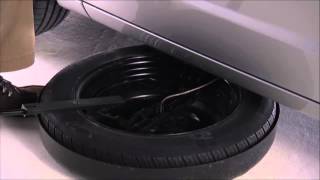 2015 Dodge Grand Caravan | Jacking and Tire Changing