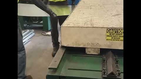 TDC TDF Machine with Standing Seam and Large Right Angle Flange for HVAC Duct