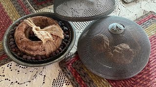 How I Make My Primitive Pantry Cakes