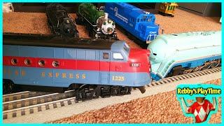 The Best Train Race Rebby's PlayTime by Rebby's PlayTime 109,088 views 4 years ago 4 minutes, 12 seconds