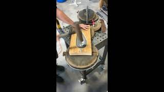 金属を叩きまくった鍛金音が気持ちいい！！