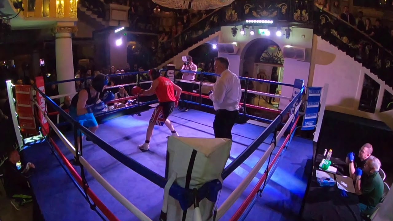 Ultra White Collar Boxing | St Albans | Larry Boylan VS Ben Richardson video phone beyonce mp3
