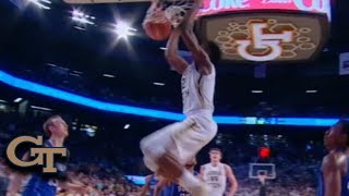 Moses Wright Slams Home a Putback Dunk
