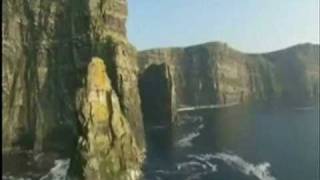 Cliffs of Moher - One of nature&#39;s wonders in an area of wonder