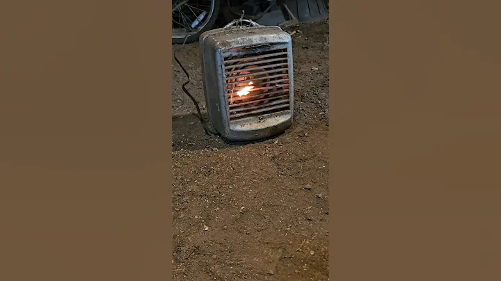 Testing an old electric heater and... #comedy 😀