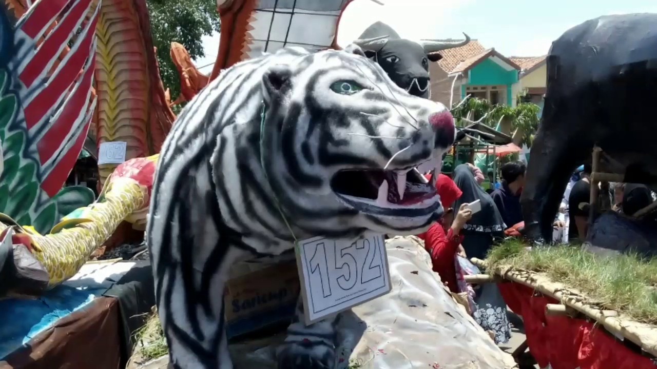 Arak Arakan Gunung Jati 2016