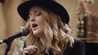 Elles Bailey &quot;Halfway House&quot; - Cheltenham Jazz Festival 2022, Henry Westons Sessions