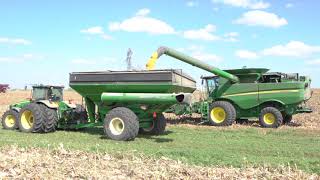 Kansas Corn  Kernels of Knowledge  Harvesting Corn in Northeast Kansas