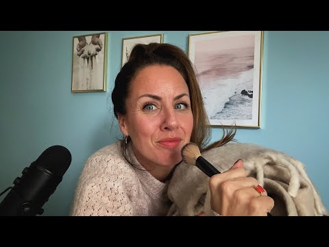 ASMR | Singing you to sleep | Finger Flutters | Fast Tapping | Queen of Tapping