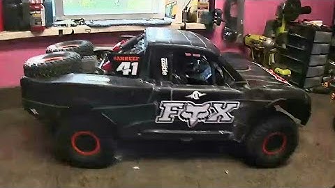 Traxxas UDR Frontend Teardown