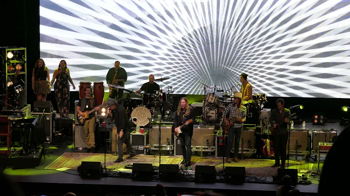The Allman Family Revival "Keep On Smilin'" w/Jimm...