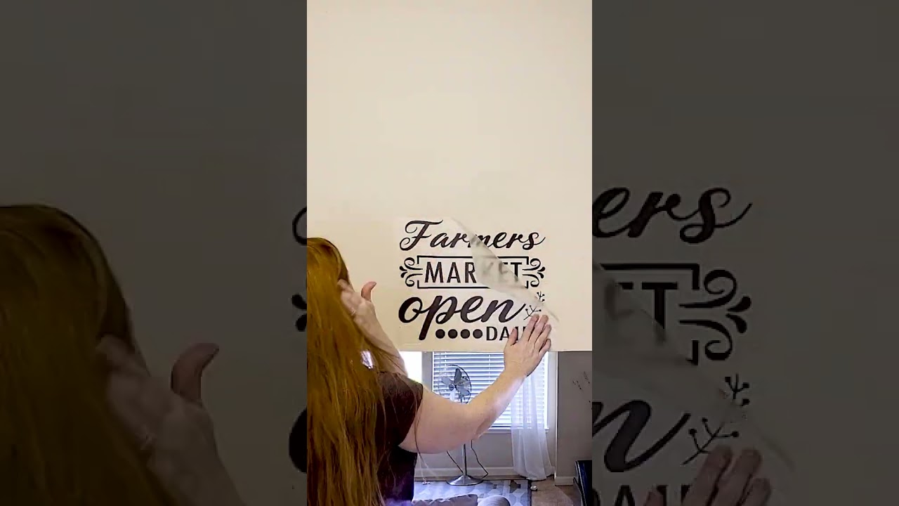 Applying Vinyl Wall Decals 👉 What To Use 