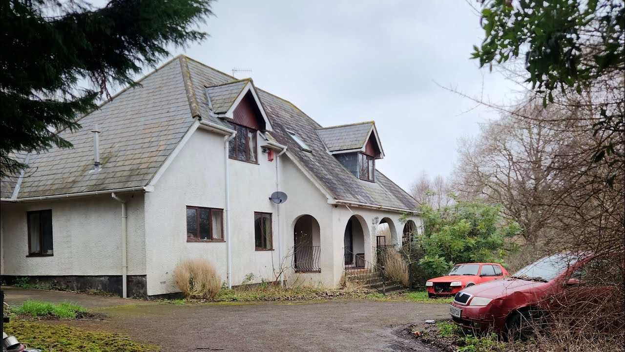 Abandoned Mansion Frozen In Time After The Man Died Everything Left Behind