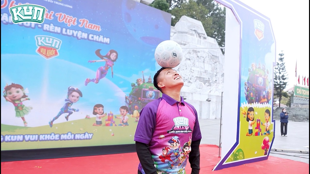 FAN KUN TUYÊN QUANG SAY MÊ MÀN BIỂU DIỄN CỦA ANH ĐỖ KIM PHÚC