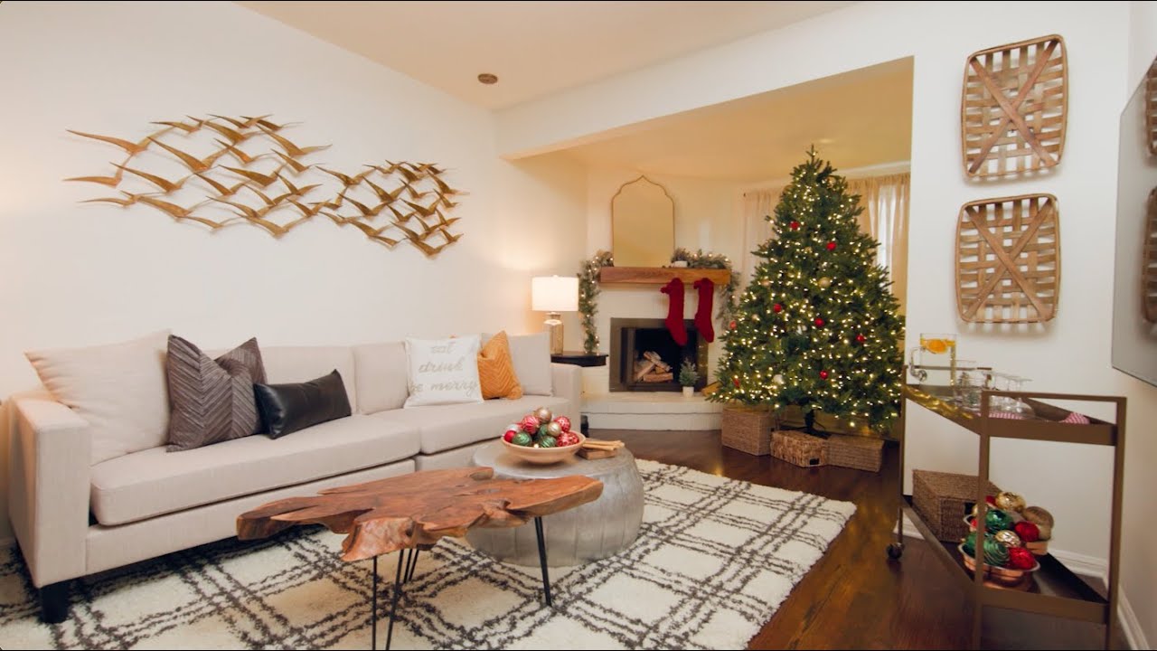 A Living Room Makeover Packed with Holiday Cheer - YouTube