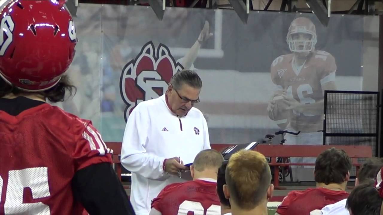 coyotes don edwards Glenn's Dakota Days Surprise