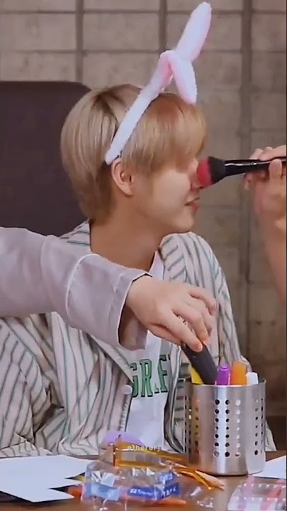 renjun mode ucul, mana dikasi blush ama echan