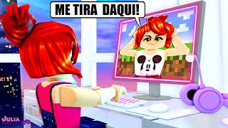 Roblox - PRESAS NO VÍDEO GAME (Escape The Video Game World)