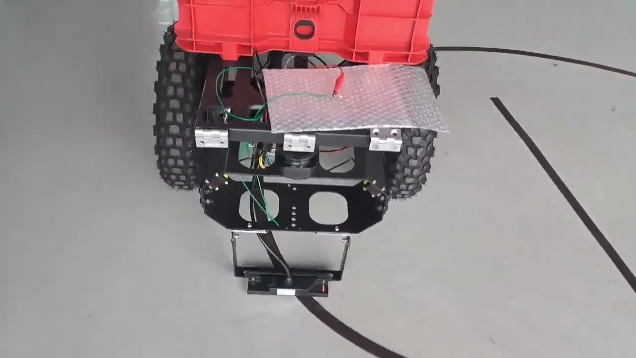 Test 13 DefaultThrottle 25, Kp 25, Ki 0, Kd 100, Steering 15, Enabled abs devided by 2