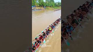 a coach who was very strict with the rowers #boatrace #festival #pacujalur #dragonboat #longboat
