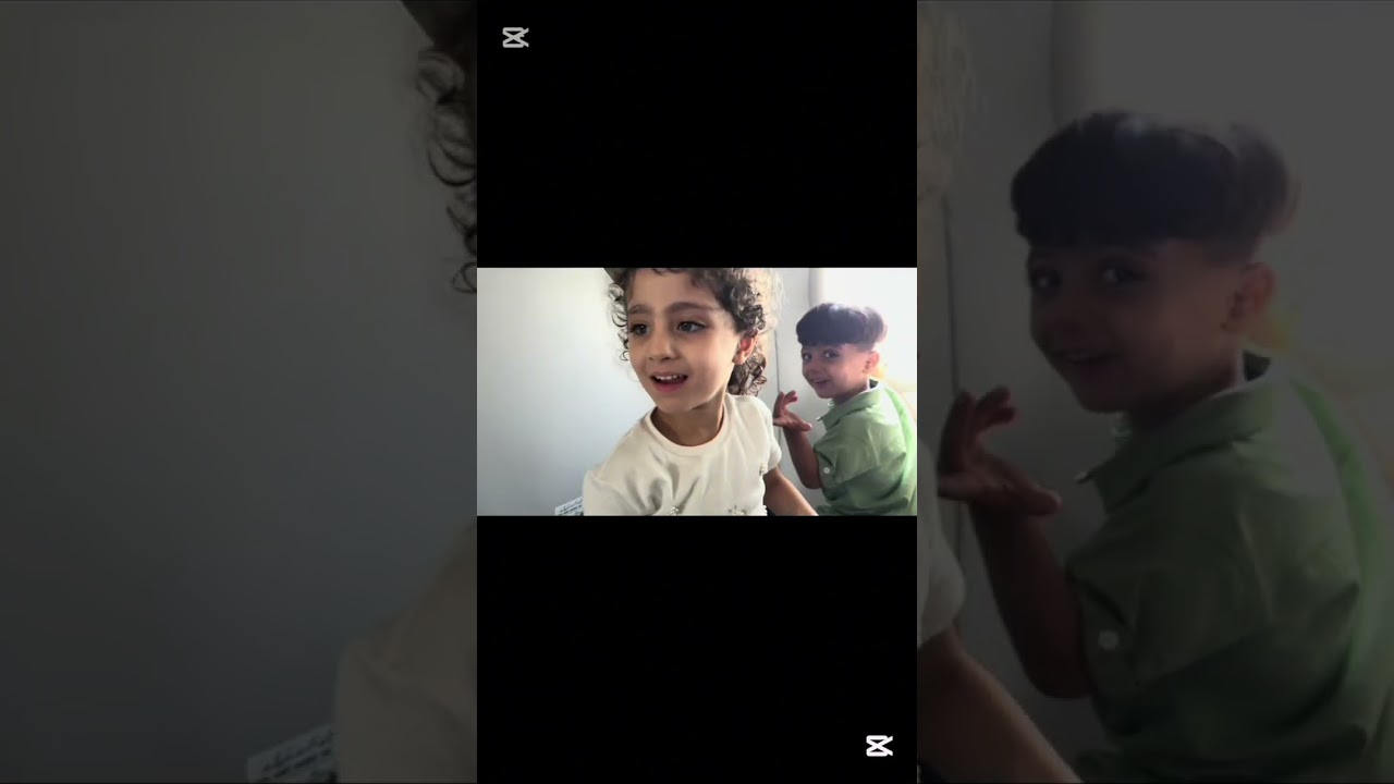 First Time Flying ✈️ Excitement on another level 😍 Kahan ja rahe hain? 🤔