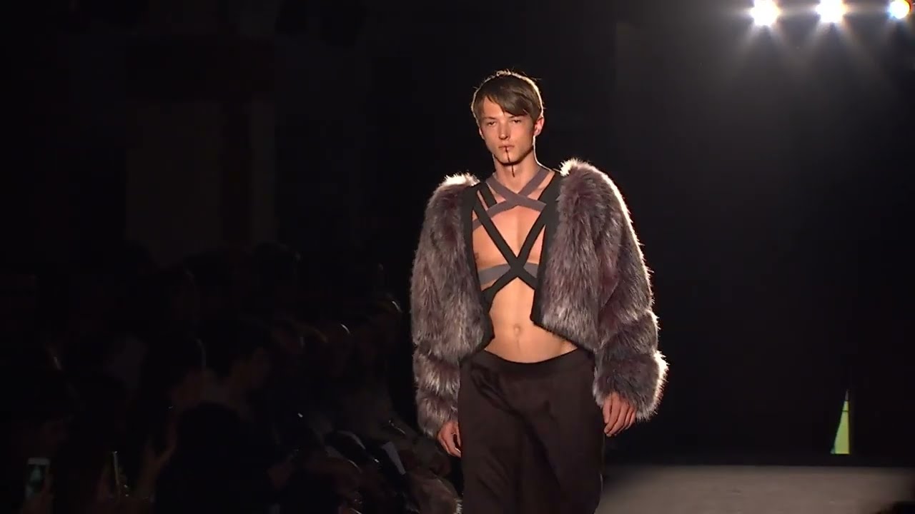 JNORIG - AW18 - 080 Barcelona Fashion Week  - Runway Full Fashion Show