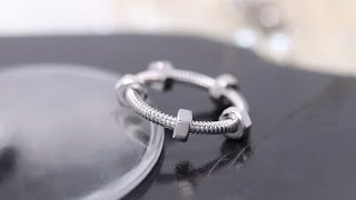 CARTIER エクル ドゥ カルティエ リング CRB4227455 - YouTube