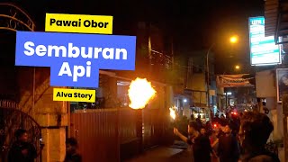 Pawai Obor Paling Seru Denagn semburan Api