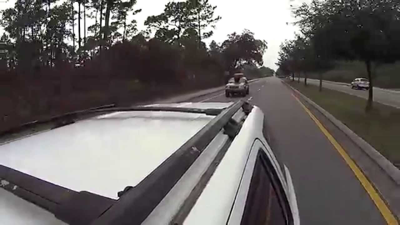 ã‚«ãƒŒãƒ¼ã®æ—… Jeep Grand Cherokee with canoe on roof rack, Sony 