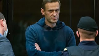 L'opposant russe Alexeï Navalny condamné à trois ans et demi de prison ferme
