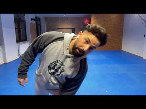 CAPOEIRA MACACO BASIC STEPS (GERMAN)