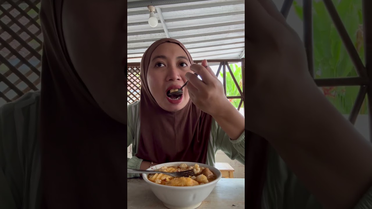 Pedes panas ini seblaknya 🫣 #video #funny #challenge #comedy #food #lucu #viral #streetfood #fyp