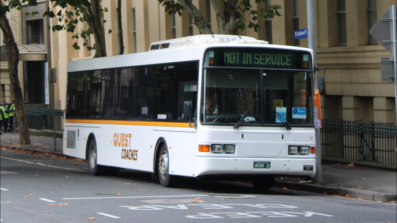 Quest #19 Mercedes Benz O405NH (Volgren CR221L) - YouTube