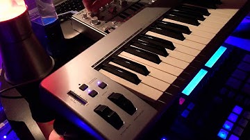 Live House Mix with Behringer TD 3 and NI Maschine