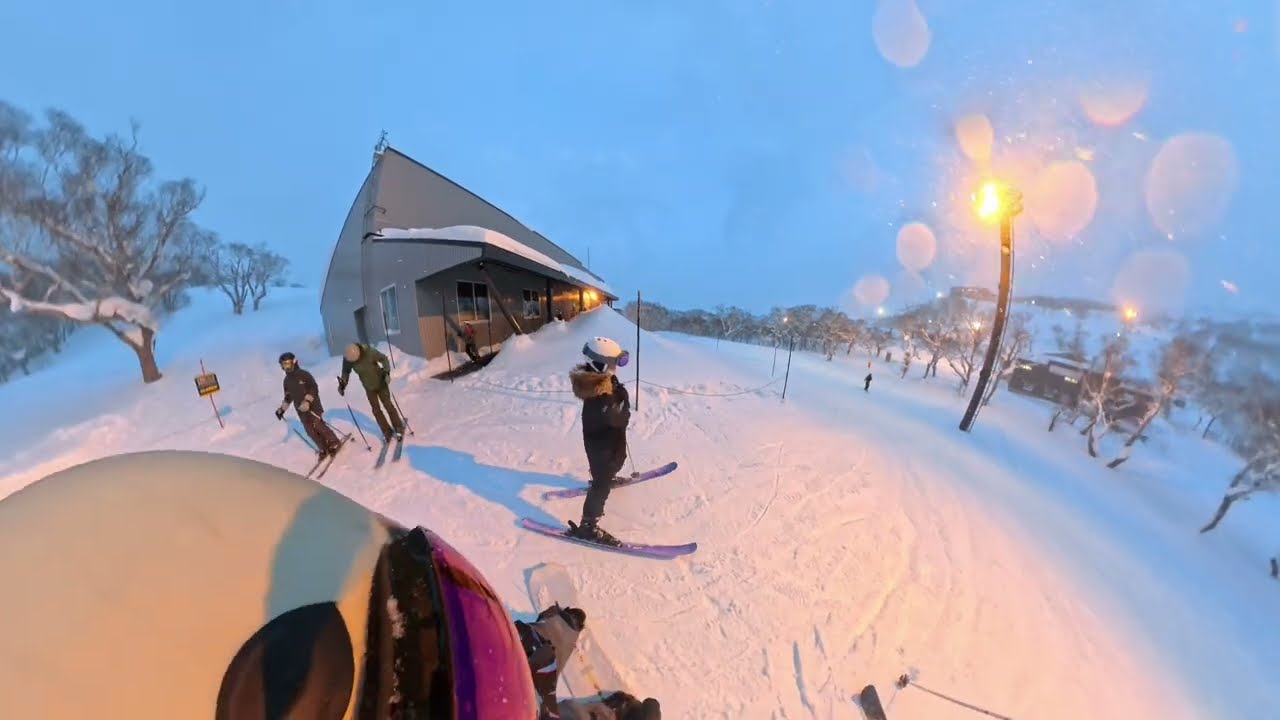 Niseko Grand Hirafu Night Run 1