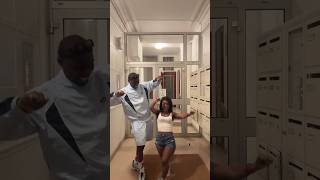 Tiakola Samuse Bien , Celui Qui Ris Est Foutu Jpp