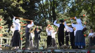 La Bourrée Vernoise Les rubans Brantôme