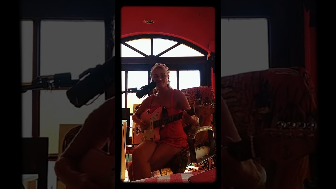 Sonia Linares Little Covers: Ring of Fire by JOHNNY CASH.