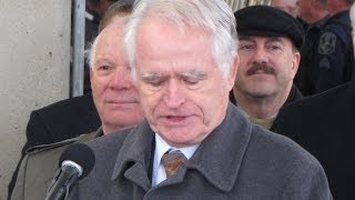 Richard Sarles speaks at WMATA 7000-Series train debut