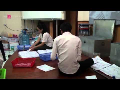Tuyển sinh 2015: Bên trong phòng rút hồ sơ đại học - youtube